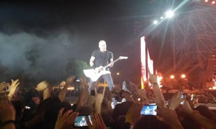 James Hetfield voce e chitarra dei Metallica
