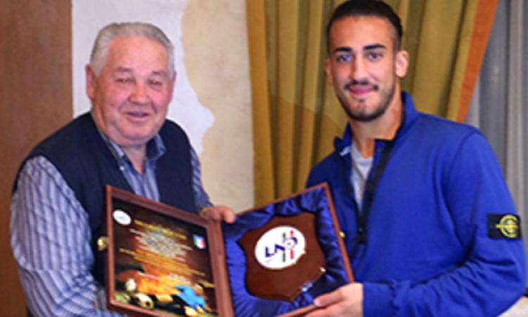 Calzolari premia Nicolò Rocchi foto © crlazio.info