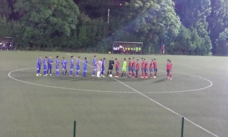 Le due squadre a inizio partita FOTO©GAZZETTAREGIONALE