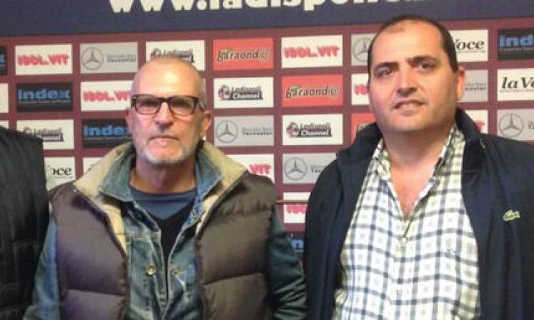 Da sinistra: il ds Paolo Nista, Claudio Solimina e il presidente Paris