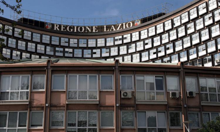La spending review della Regione Lazio: in un anno e mezzo 500 poltrone in meno