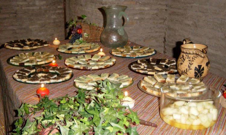 Uno scatto dell'Ancient Aperitif nelle case romane del Celio ©aperitivoarcheologico.it