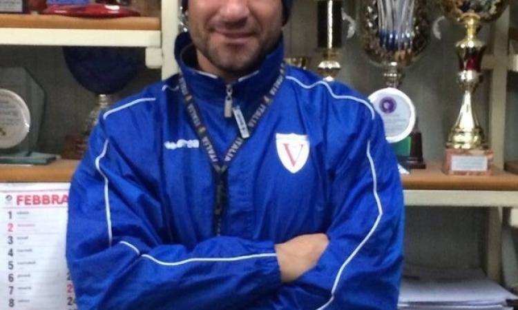 Il tecnico Massimiliano Palumbo si gode il primato del suo Villanova