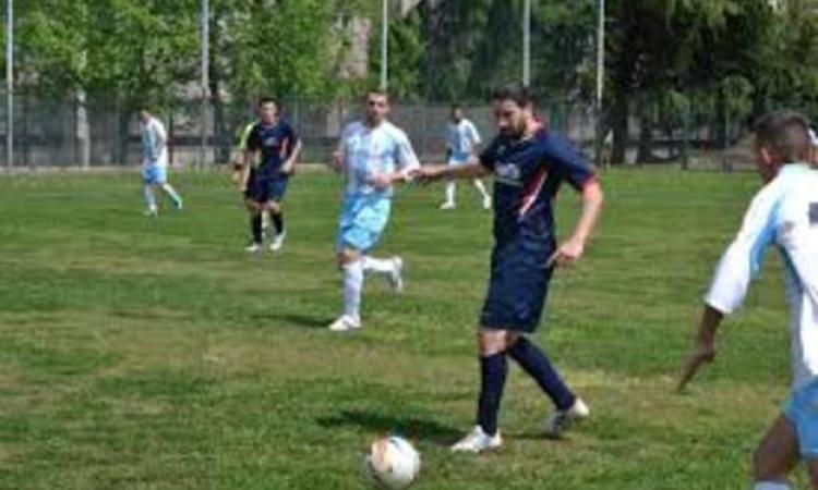 Calderoni, nuovo centrocampista della Castelnuovese
