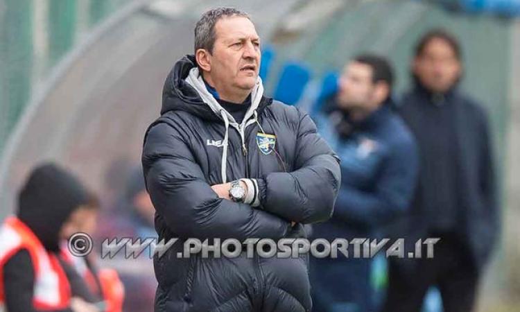 Roberto Sesena, allenatore del Frosinone ©photosportiva.it