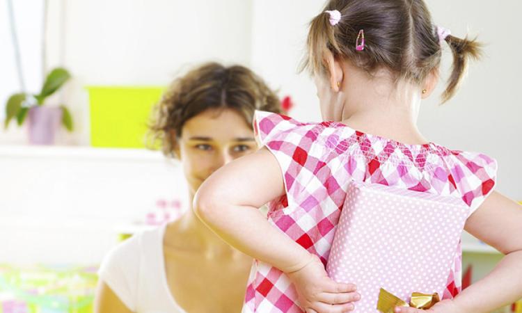 Festa della Mamma nel Lazio: fioritura di iniziative