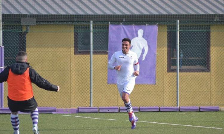 Martinelli esulta dopo un gol