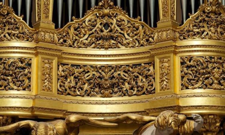 La barocca Mostra d'organo della Basilica di Montecassino (dalla pagina facebook &quot;Montecassino Abbey / Abbazia di Montecassino&quot;)