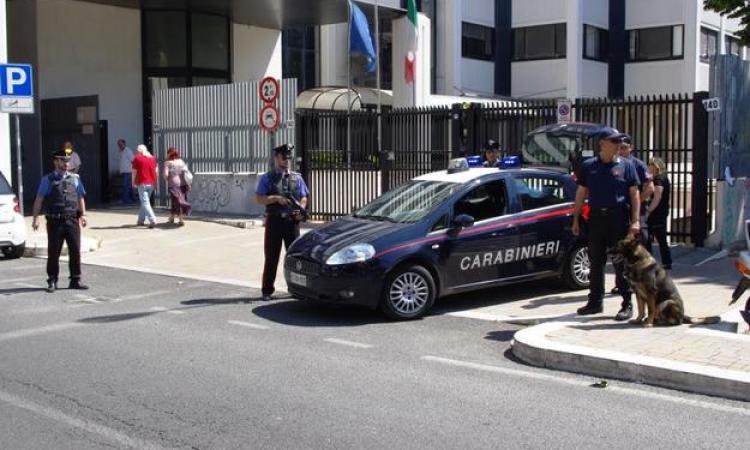 Controlli di Carabinieri e Polizia Locale nei quartieri Centocelle e Cinecittà