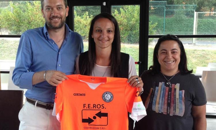 Da sinistra il presidente Andrea Verde, Angelica Dibiase e il direttore sportivo Jessica Sabatini