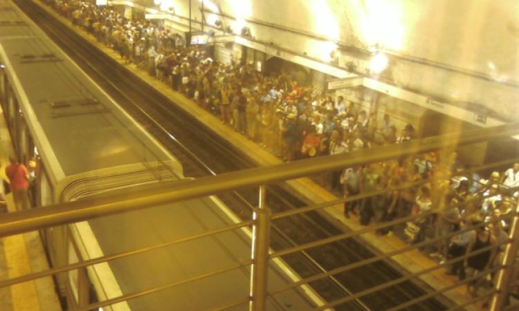 La Banchina di Roma-Termini della metro B, ieri sera (© - Gazzetta Regionale)