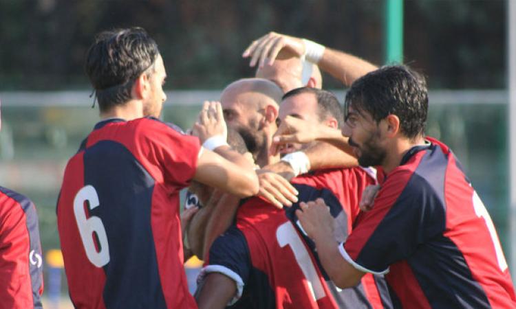 Gioia rossoblu (foto ladispolicalcio.it)