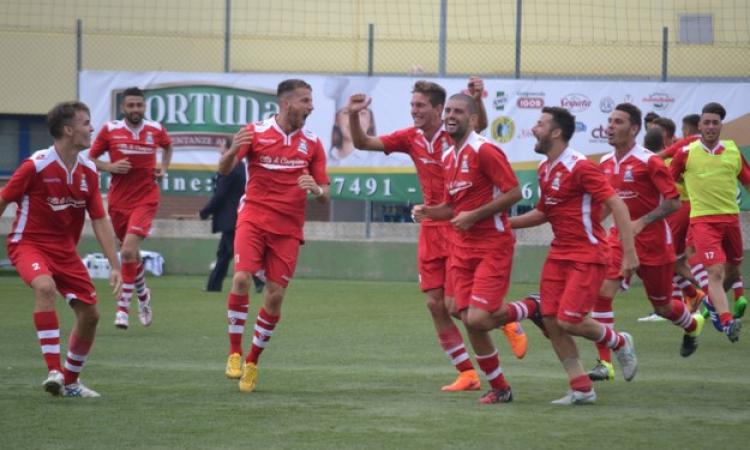 La gioia di Panella dopo il gol