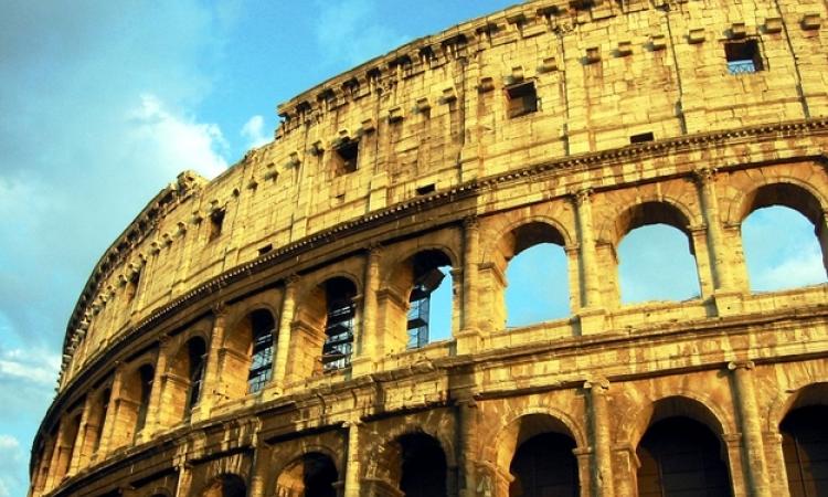 Colosseo chiuso al pubblico: stamane, scoperta amara per visitatori e turisti