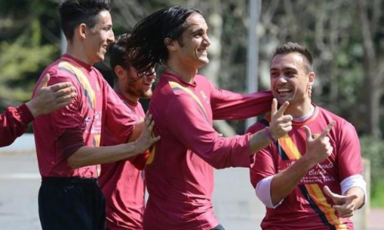 Fanasca con la maglia della Lupa Castelli