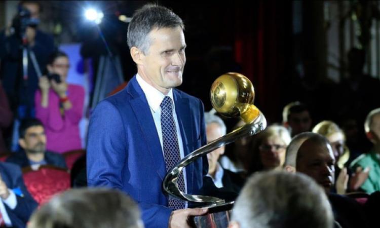 Il Ct della nazionale italiana Roberto Menichelli (Foto © Uefa.com)