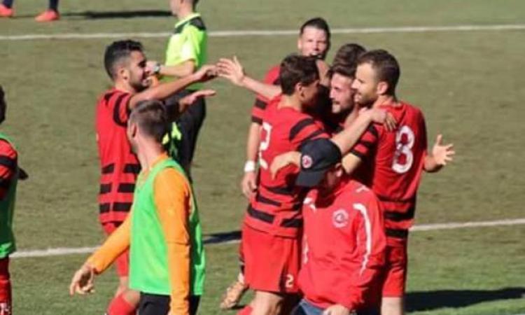 Esulta il Ronciglione United