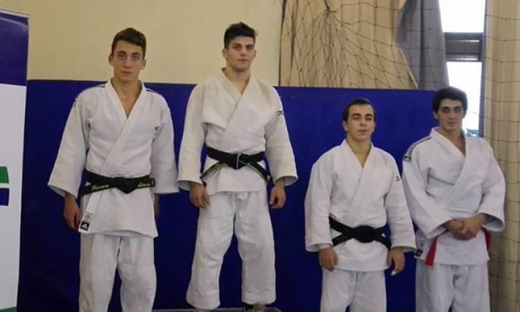 D'Alesio sul gradino più alto del podio