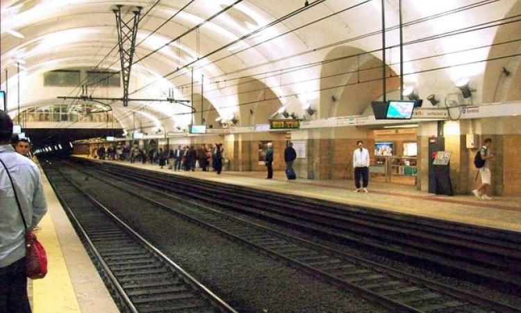 La banchina della linea B/B1 di Roma Termini: venerdì prossimo anche le metropolitane si fermeranno
