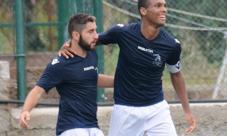 N'Dah, a destra, qui con Nicolucci (foto ©Del Gobbo)