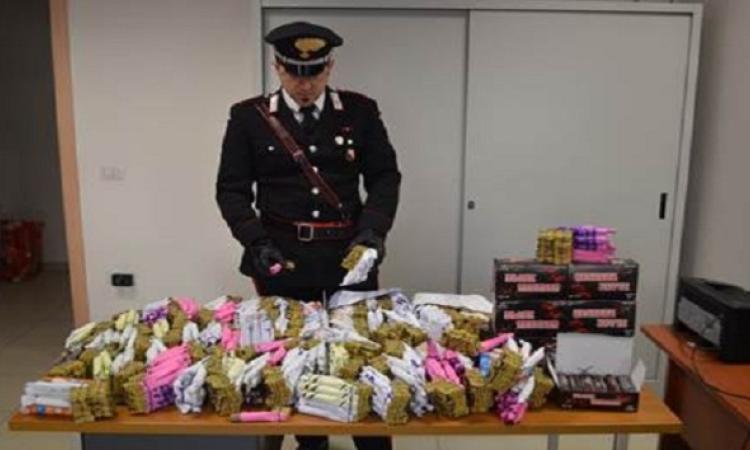 Ostia, i Carabinieri sequestrano 120 chili di "botti" illegali
