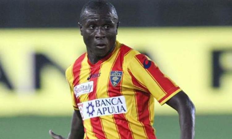Strasser con la maglia del Lecce