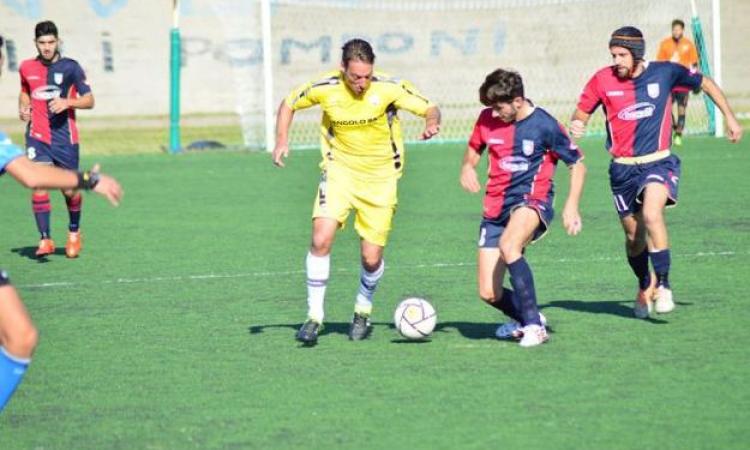 Luigi Ruggiero attaccante Compagnia Portuale (foto CPC2005)