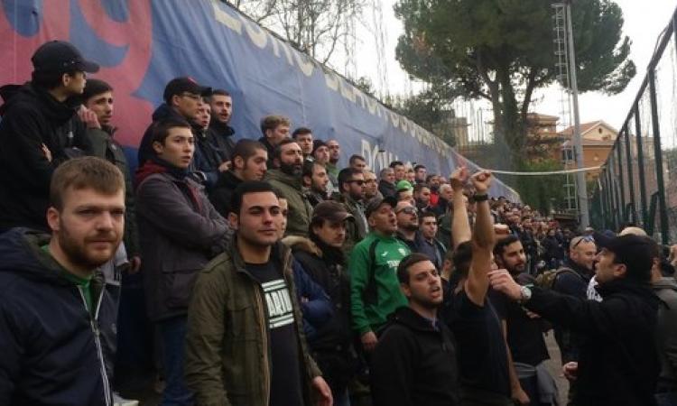 I tifosi sugli spalti del Gioventù Italiana