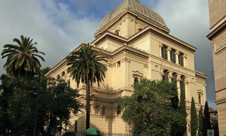 La Sinagoga di Roma