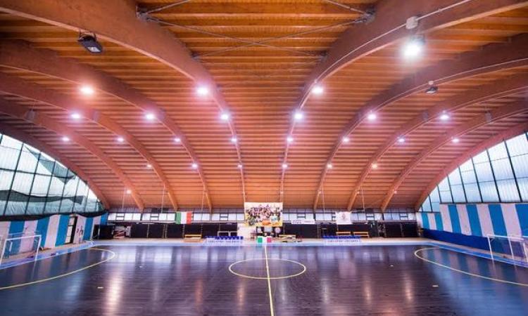 Come appare il nuovo Palakilgour dopo i lavori di installazione del parquet