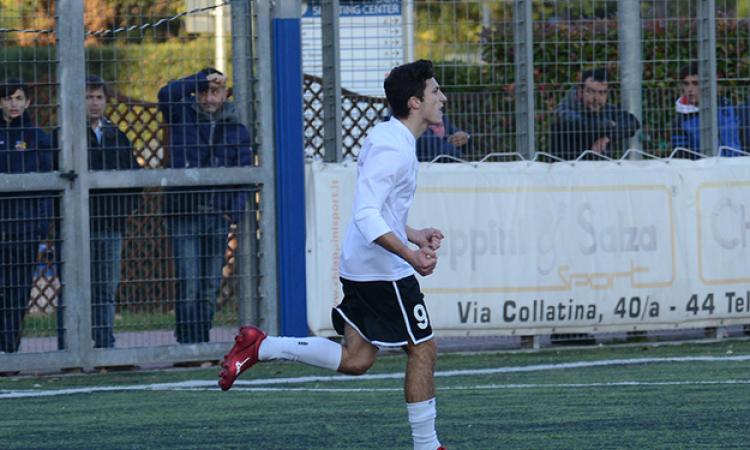 Il bomber della Vigor Perconti, Onorati (Foto©Lori)