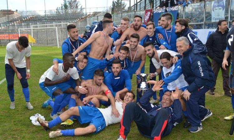 Il Cassino festeggia la Coppa Italia vinta Foto © Laura Del Gobbo