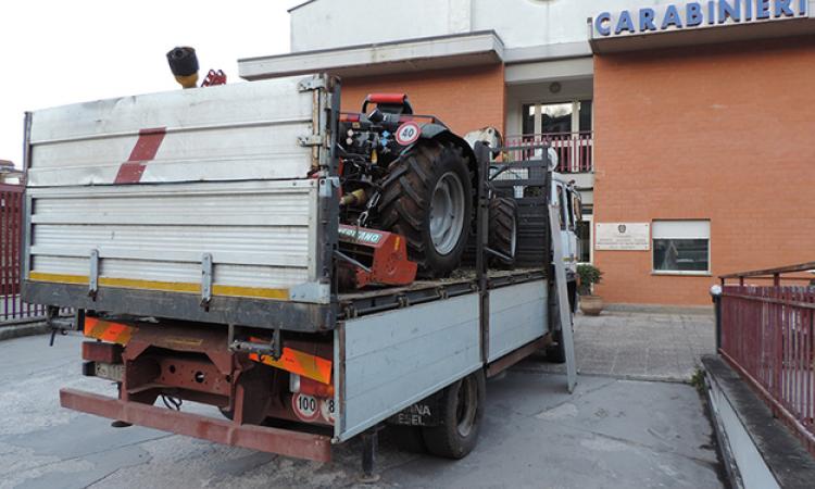 Il camion con il trattore