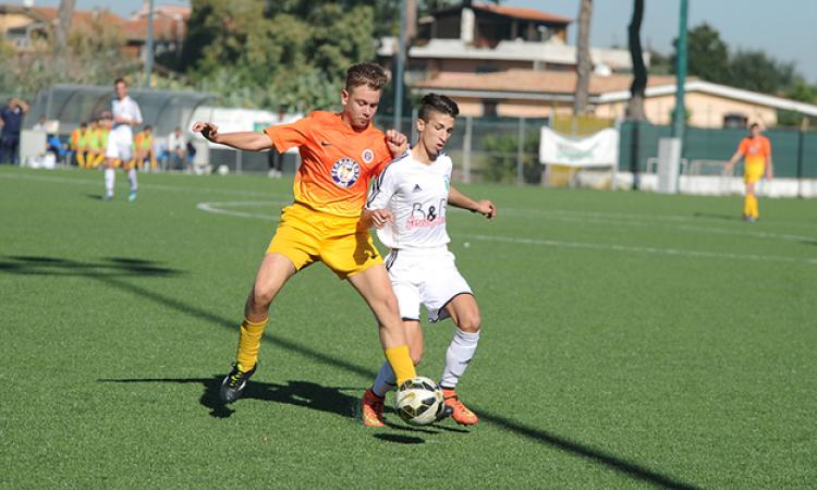 Uno scatto di Totti - Sansa 