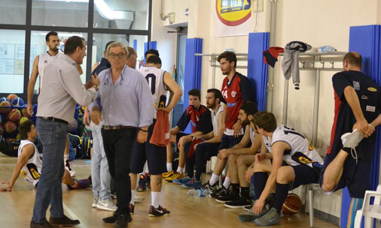 Catanzani, in camicia a destra
