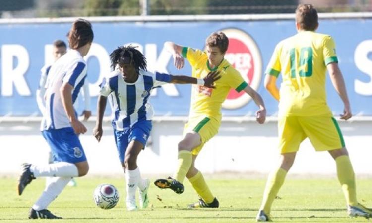 Madiu Bari palla al piede ©fcporto.pt