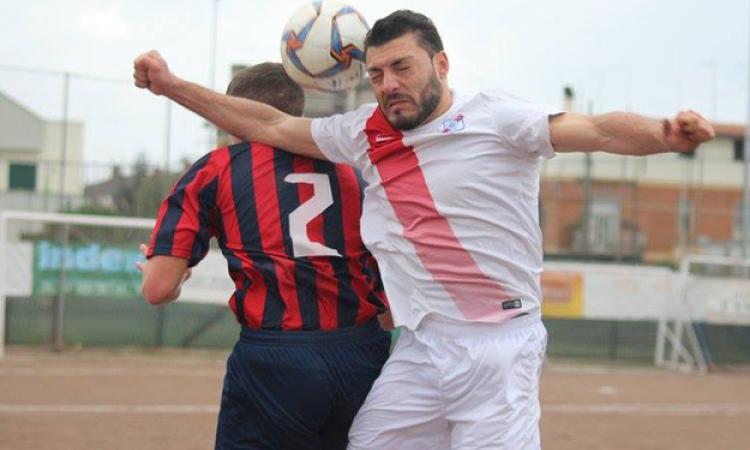 Rosati con la maglia del Vescovio