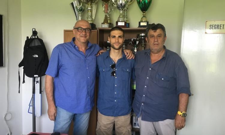 Deli, Politi e Porcelli
