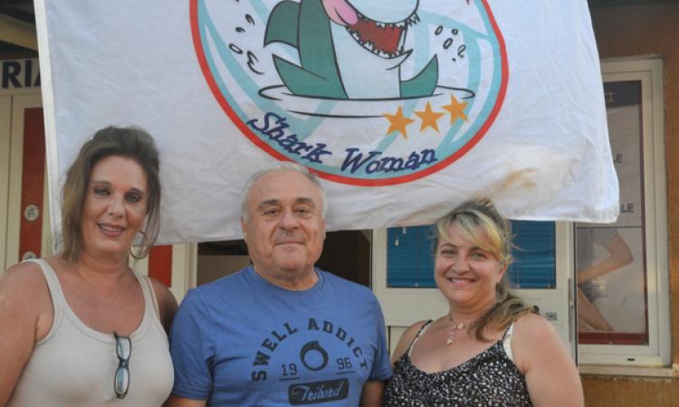 Lo staff della Shark