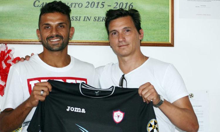 A destra il ds Donninelli