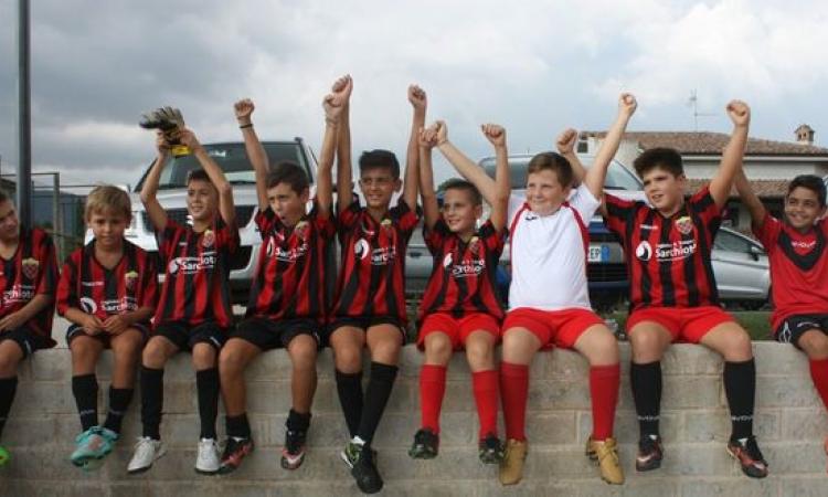 Alcuni dei bambini della scuola calcio della Nuova Vjs Velletri © Serangeli Claudio