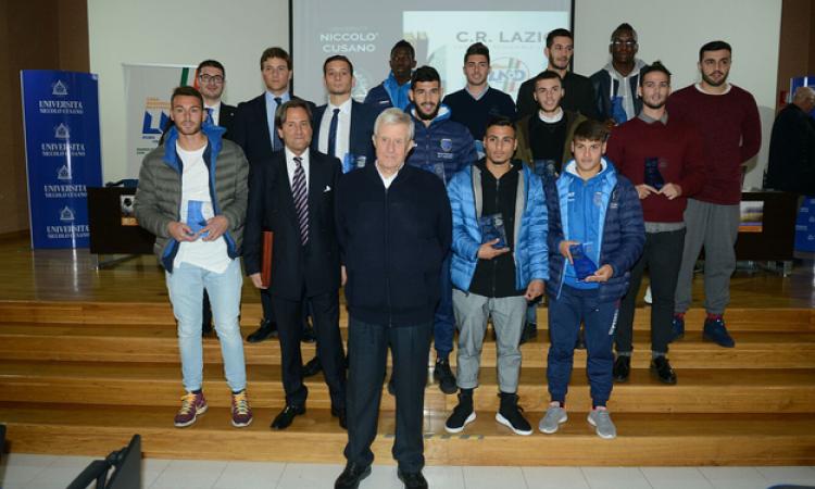 La squadra al completo, in testa il presidente del CR Lazio Melchorre Zarelli