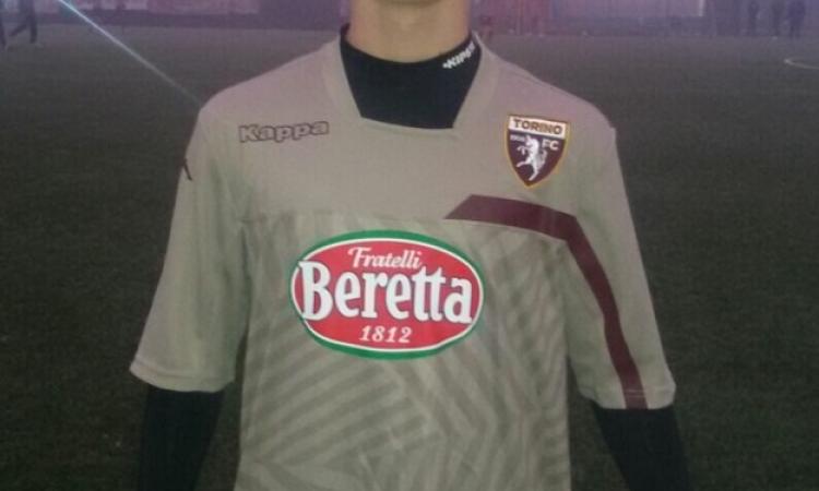Nicola Orlandi con la maglia del Torino