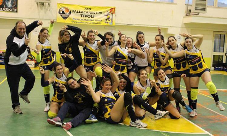 L&amp;apos;esultanza della formazione di Prima Divisione