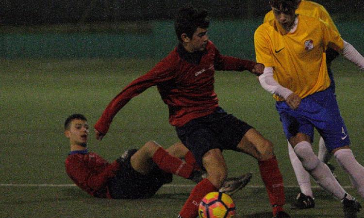 Atletico Grifone, una delle squadre che sembrerebbe ormai spacciata. Qui in azione contro l&amp;apos;Atletico Vescovio (©Tucci)