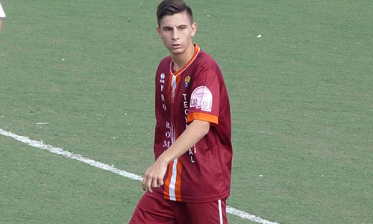 Simone Pascucci, bomber e capitano del Pro Roma