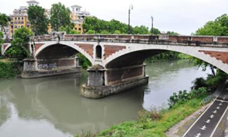 Ponte Sublicio: torna a disposizione la pista ciclabile