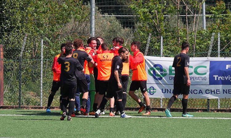 L&amp;apos;esultanza del Monterosi durante la vittoria contro il Latte Dolce (©Monterosifc.it)