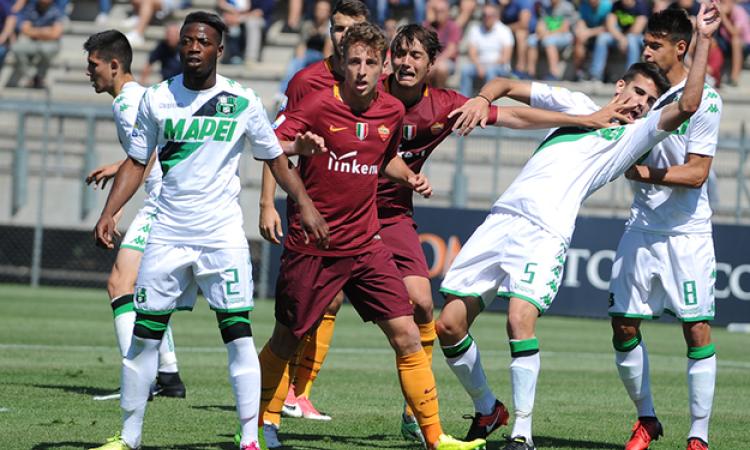 Frattesi (al centro) contro il Sassuolo ©DelGobbo