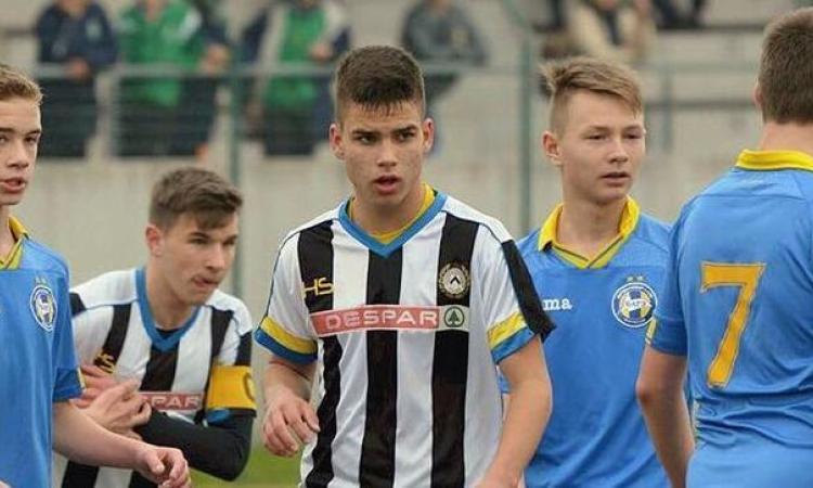 Ilic, bomber bianconero